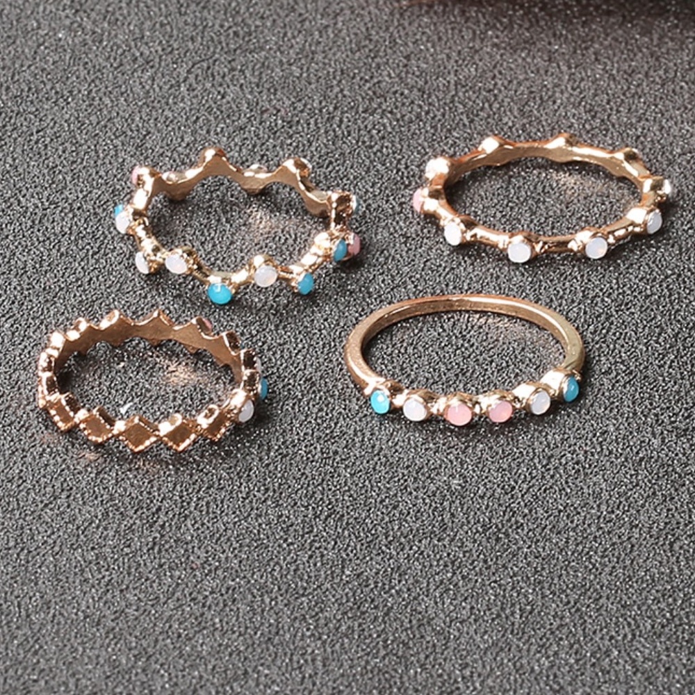 Pastel Colorful Stone Beads 4-piece Gold Ring Set - Picture 5 of 6